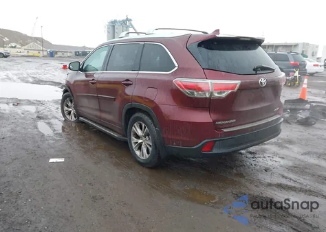 2015 Toyota Highlander Xle V6 from USA, damaged, VIN 5TDJKRFH9FS211462